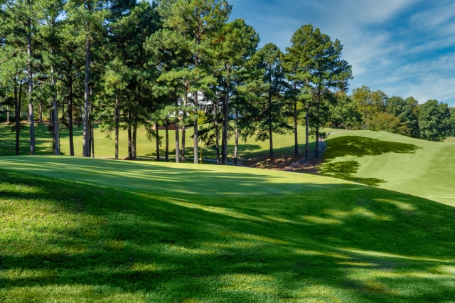 Picturesque Setting Offers a Great Escape Caswell Pines Golf Club