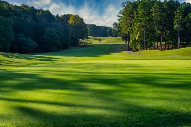 Picturesque Setting Offers a Great Escape Caswell Pines Golf Club